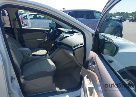 2015 Ford Escape Se из США, поврежденный, VIN 1FMCU0GX5FUB65639